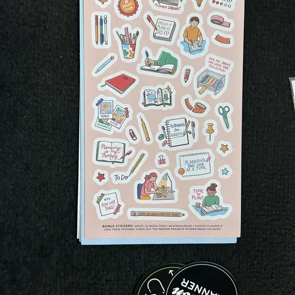 Passion Planner - Year of the Horse Red - Picture 14 of 14